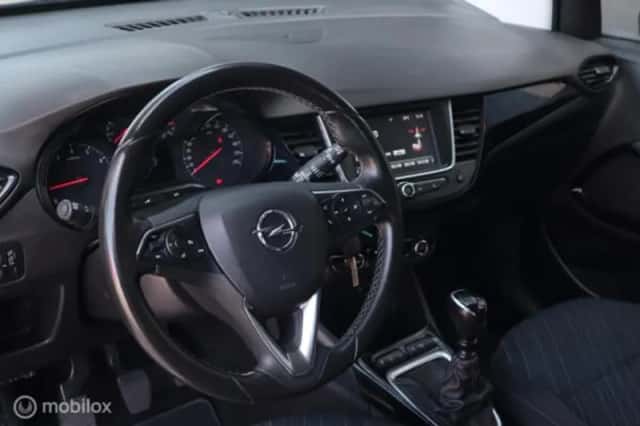 Opel Crossland (2019) thumbnail 15