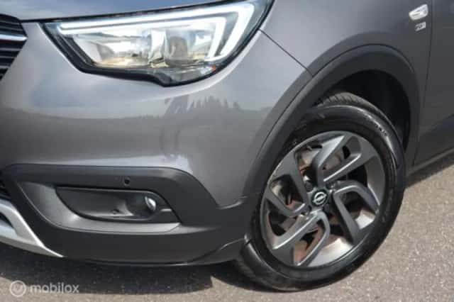 Opel Crossland (2019) thumbnail 3