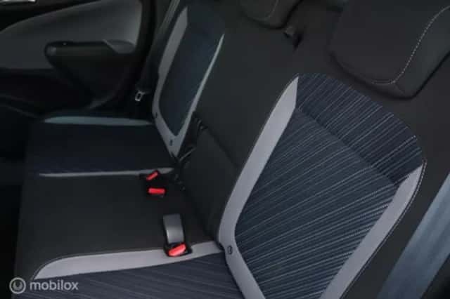 Opel Crossland (2019) thumbnail 28