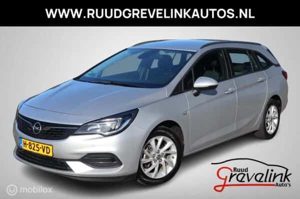 Opel Astra (2020) — foto 1
