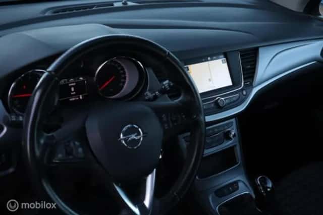 Opel Astra (2020) thumbnail 14