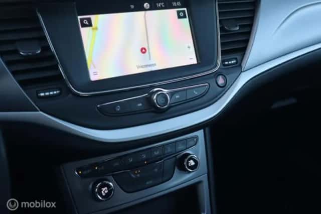 Opel Astra (2020) thumbnail 16