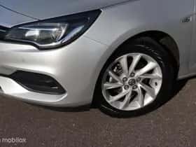 Opel Astra thumbnail 3