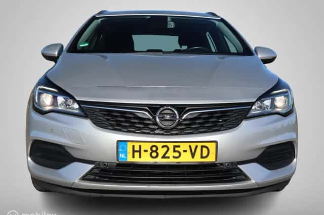 Opel Astra Sports Tourer (2020) thumbnail 4
