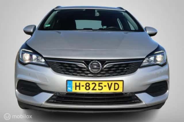 Opel Astra (2020) thumbnail 5