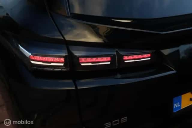 Peugeot 308 (2023) thumbnail 27