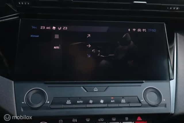 Peugeot 308 (2023) thumbnail 40