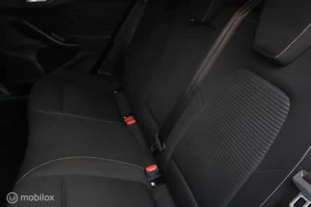 Ford Focus (2022) thumbnail 24