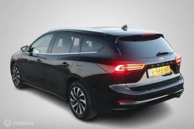 Ford Focus (2022) thumbnail 26