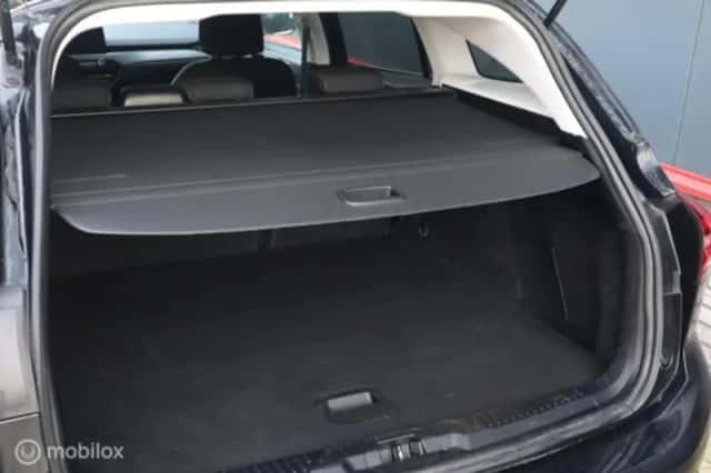 Ford Focus (2022) thumbnail 28