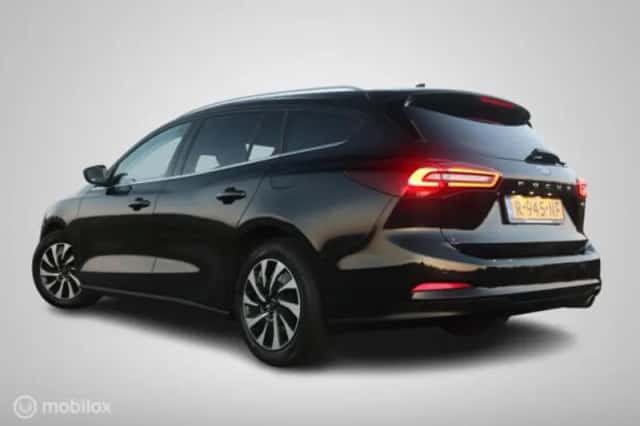 Ford Focus (2022) thumbnail 35