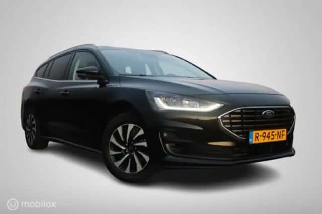 Ford Focus (2022) thumbnail 36