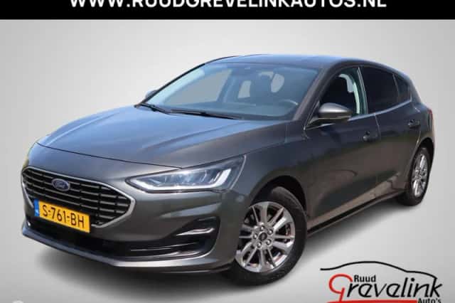 Ford Focus (2023) thumbnail 1