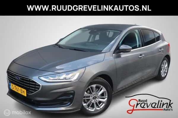 Ford Focus (2023) — foto 1