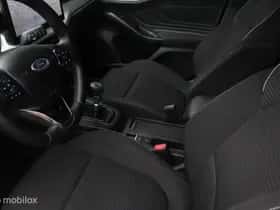 Ford Focus thumbnail 24