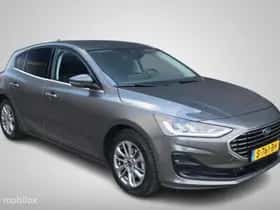 Ford Focus thumbnail 38