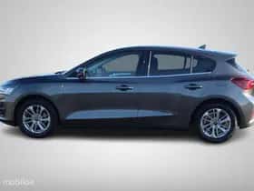 Ford Focus thumbnail 6