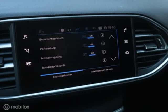 Peugeot 308 (2019) thumbnail 23