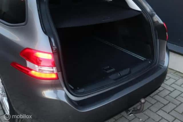 Peugeot 308 (2019) thumbnail 31