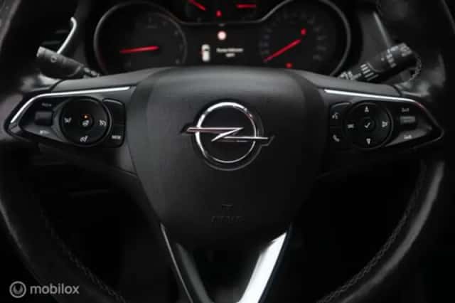 Opel Grandland (2019) thumbnail 12