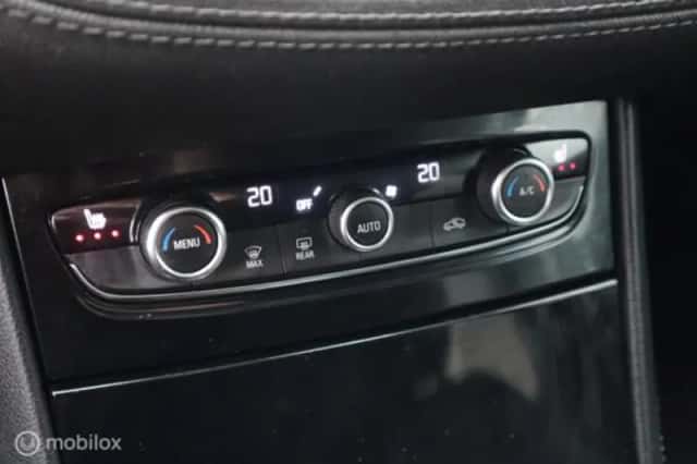 Opel Grandland (2019) thumbnail 17