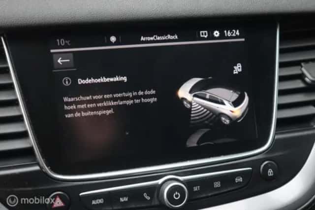 Opel Grandland (2019) thumbnail 25