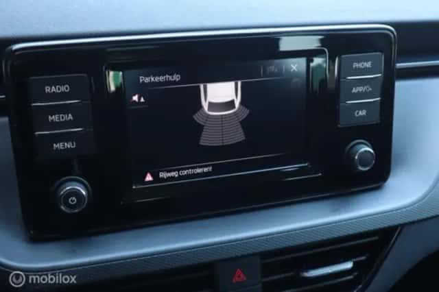 Škoda Scala (2022) thumbnail 25