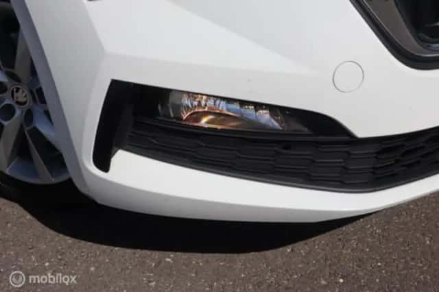 Škoda Scala (2022) thumbnail 41