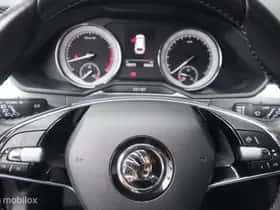 Škoda Superb thumbnail 13