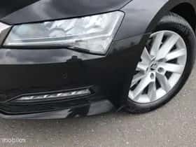 Škoda Superb thumbnail 3