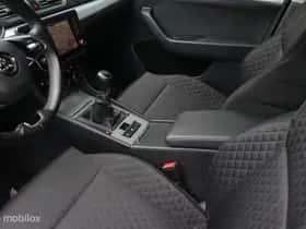 Škoda Superb thumbnail 28