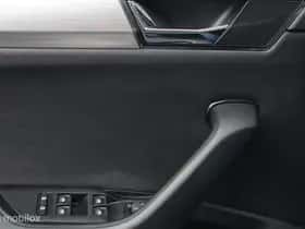Škoda Superb thumbnail 30