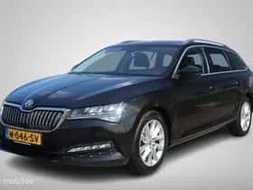 Škoda Superb thumbnail 44