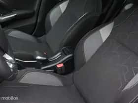 Peugeot 2008 thumbnail 23