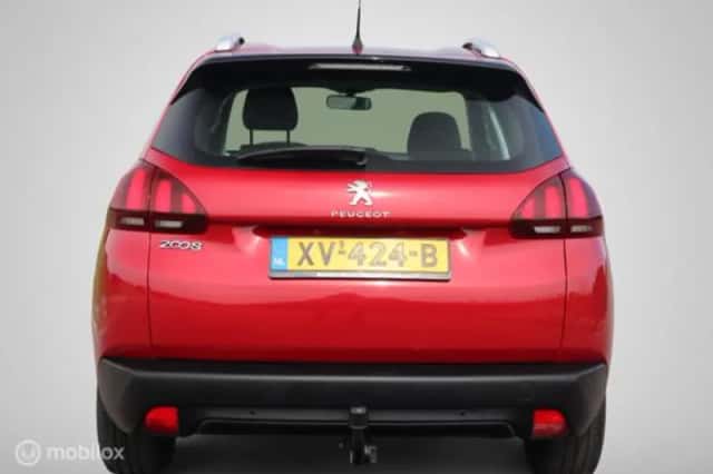 Peugeot 2008 (2019) thumbnail 27