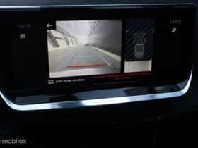 Peugeot 2008 (2021) thumbnail 24