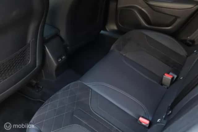 Peugeot 2008 (2021) thumbnail 33