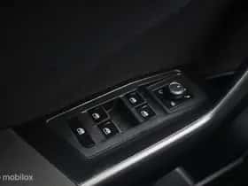Volkswagen T-Roc thumbnail 25