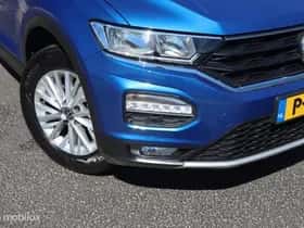Volkswagen T-Roc (2022) thumbnail 35