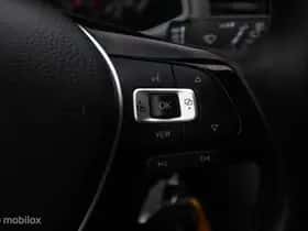Volkswagen T-Roc thumbnail 42