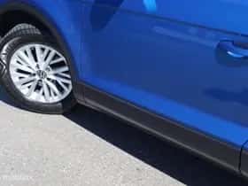 Volkswagen T-Roc (2022) thumbnail 8