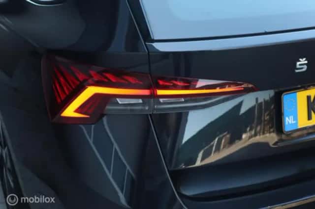 Škoda Octavia (2021) thumbnail 40