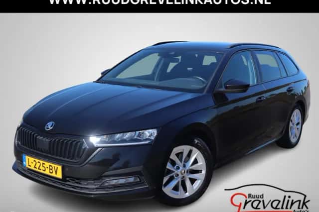 Škoda Octavia (2021) thumbnail 1