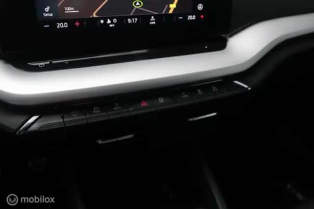 Škoda Octavia (2021) thumbnail 16