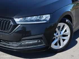 Škoda Octavia thumbnail 3