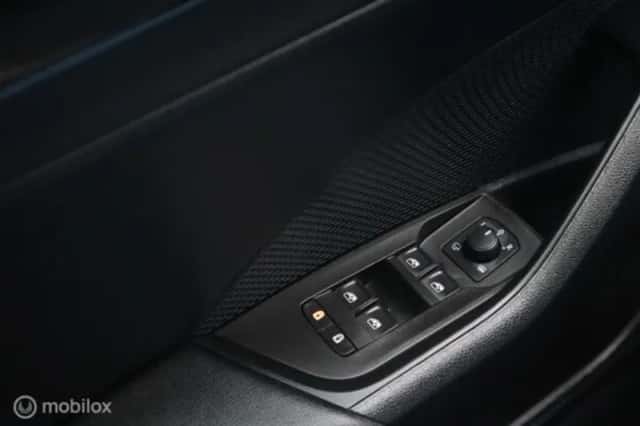 Škoda Octavia (2021) thumbnail 28
