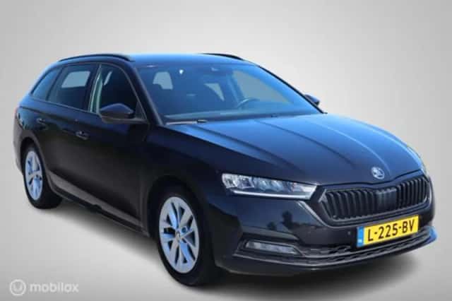 Škoda Octavia (2021) thumbnail 41