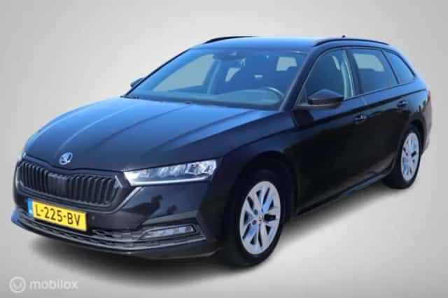 Škoda Octavia (2021) thumbnail 42