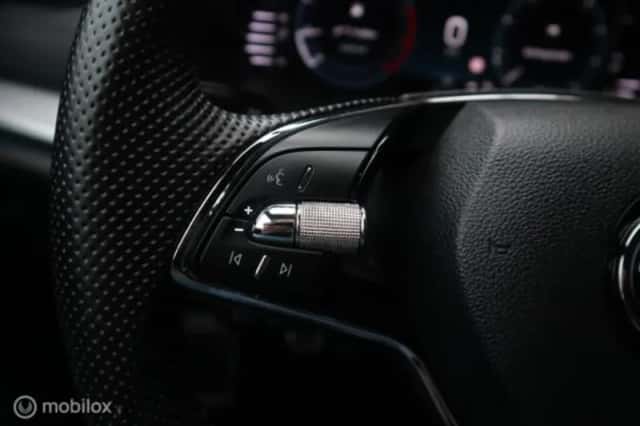 Škoda Octavia (2021) thumbnail 44