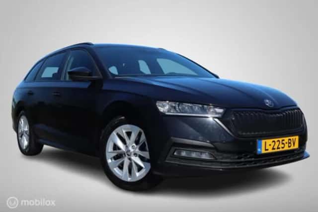 Škoda Octavia (2021) thumbnail 49